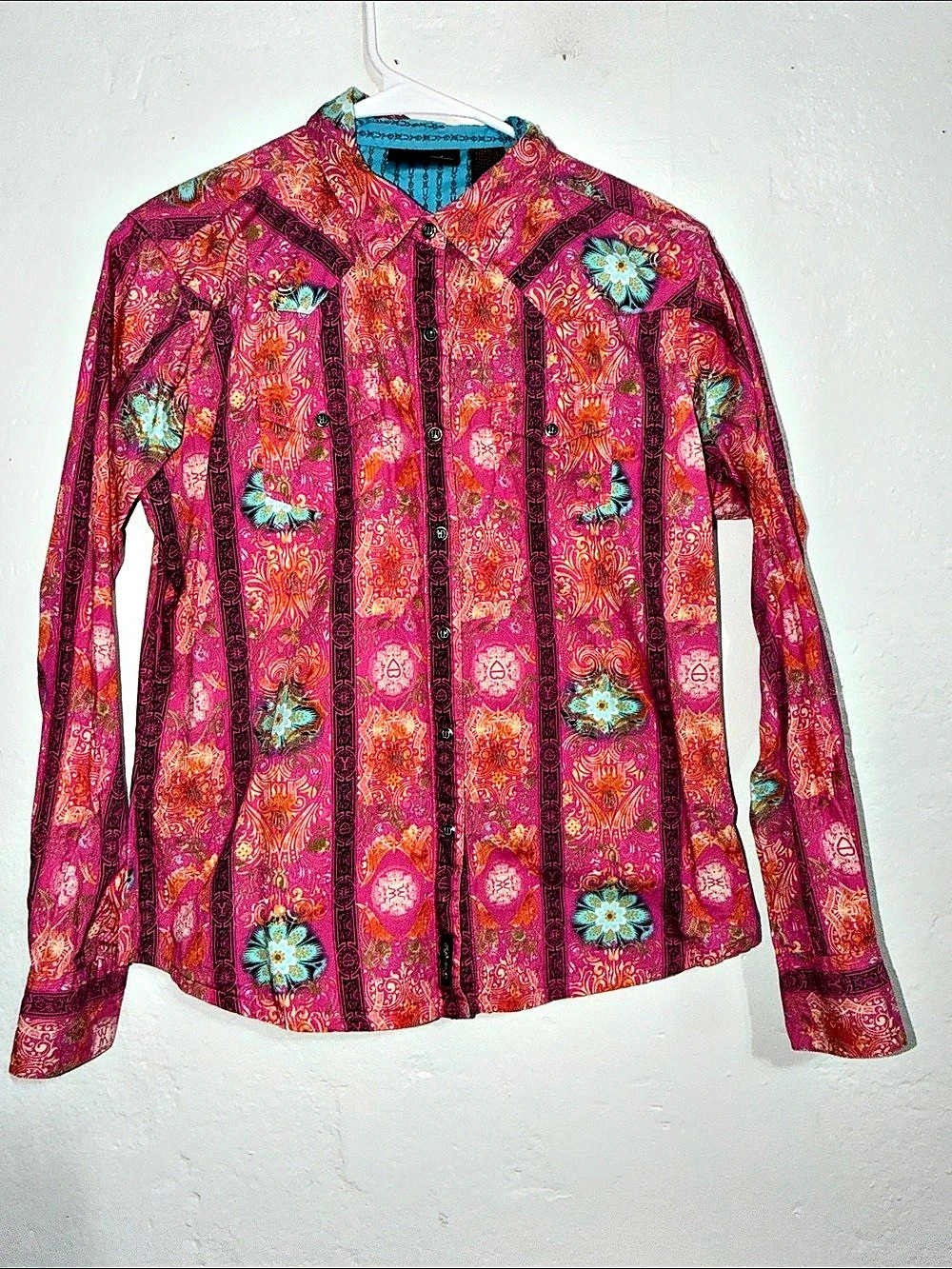 Wrangler Floral Button Down Shirt in Pink & Blue snap W buttons size M